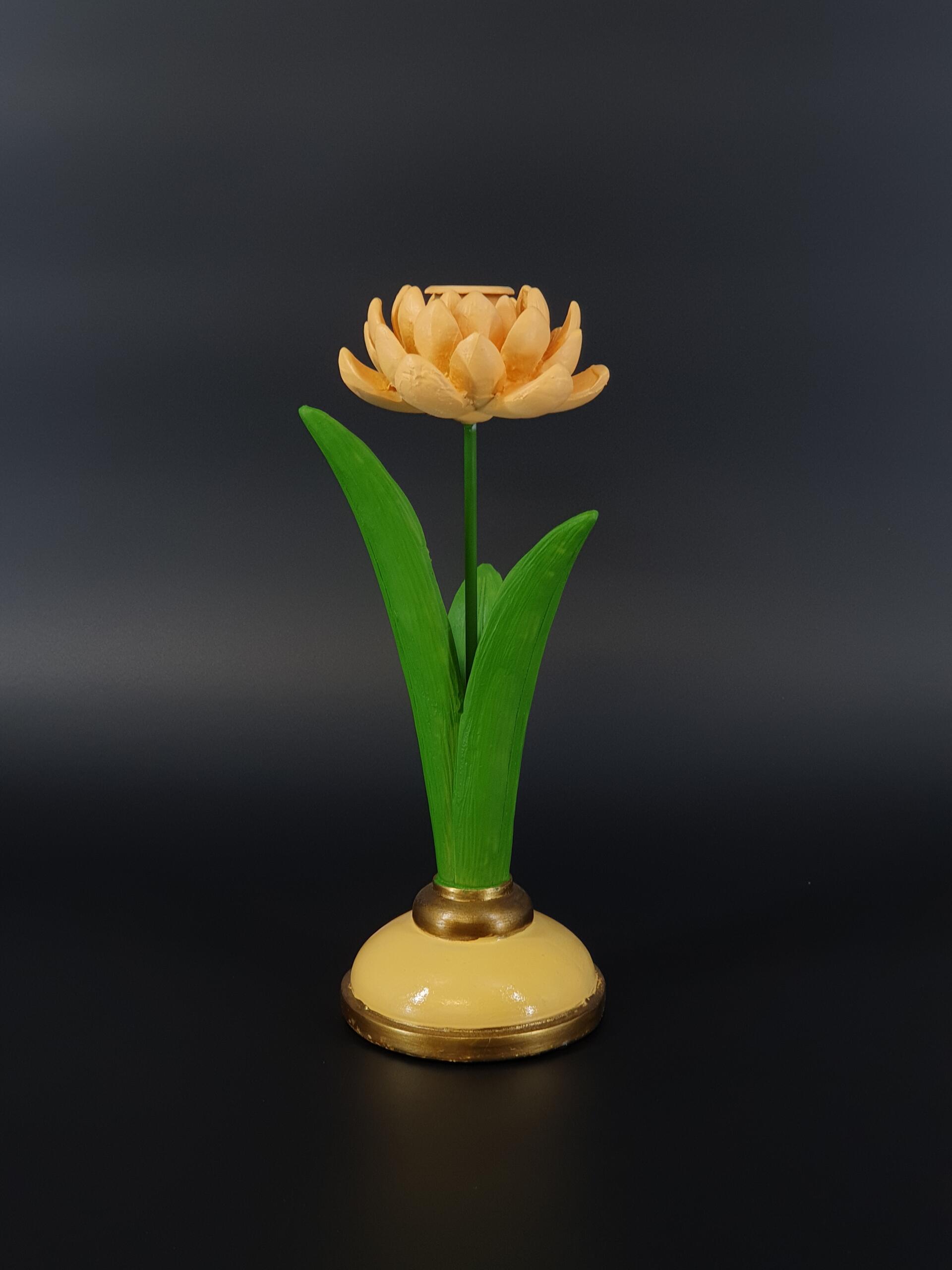 Blumenkerzenhalter
