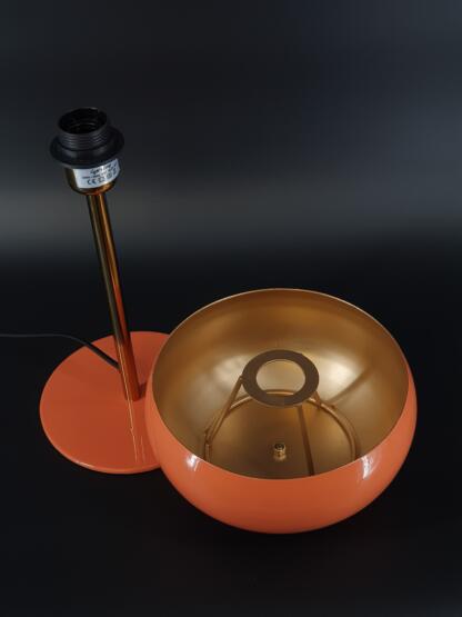 Moderne Tischlampe in Orange – Bauhausstil – Bild 4