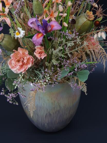 Sommerliches Wiesengesteck in Glas – Bild 2