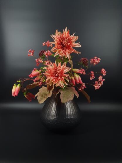 Lambert Riku, Aluminiumvase – Bild 2