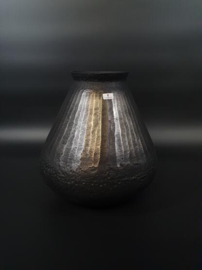 Lambert Riku, Aluminiumvase