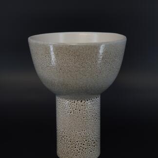 Übertopf auf Fuß – modern, kreativ und stilvoll