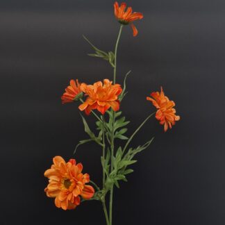 Künstliche Margerite – orange, nachhaltig und detailreich